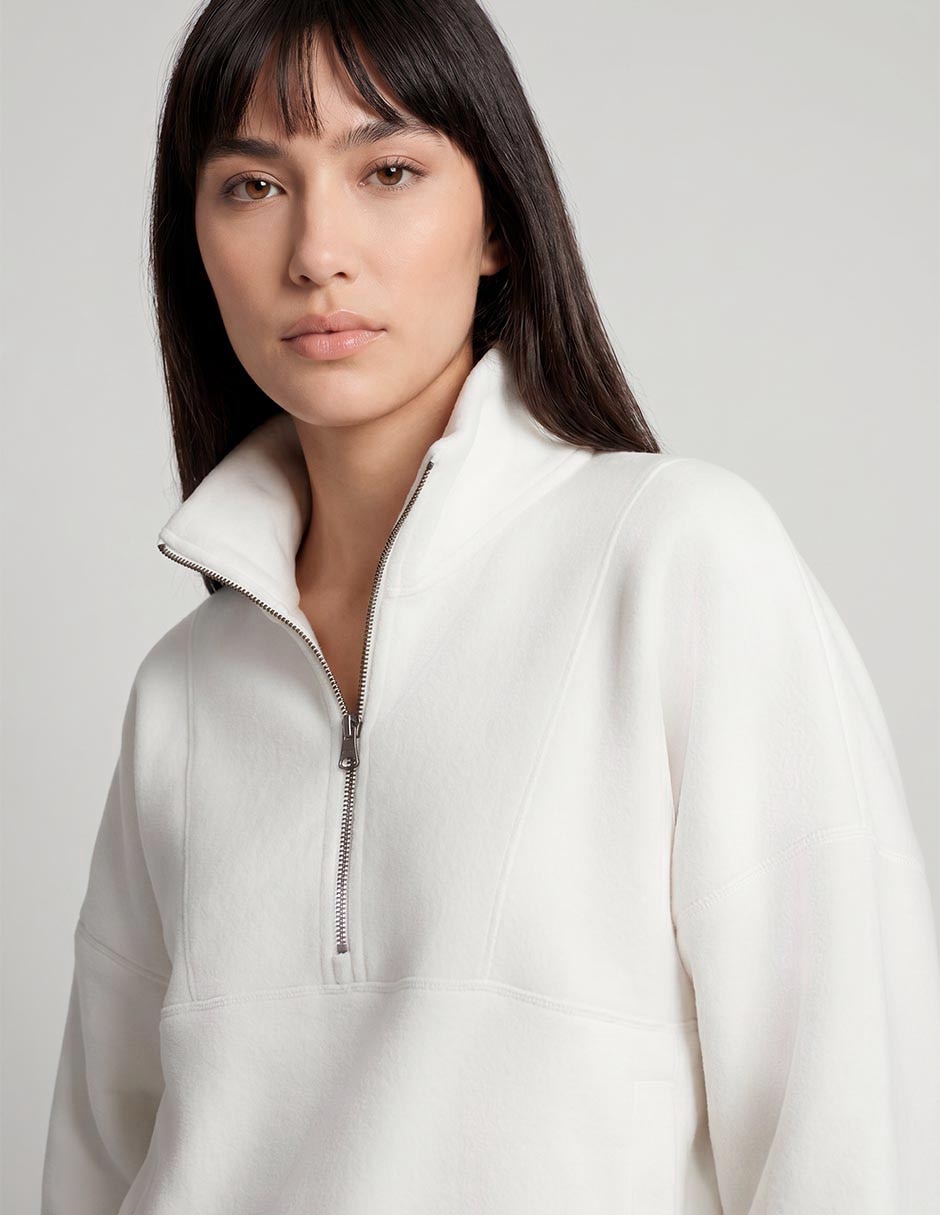 Sudadera con bolsa para mujer 3